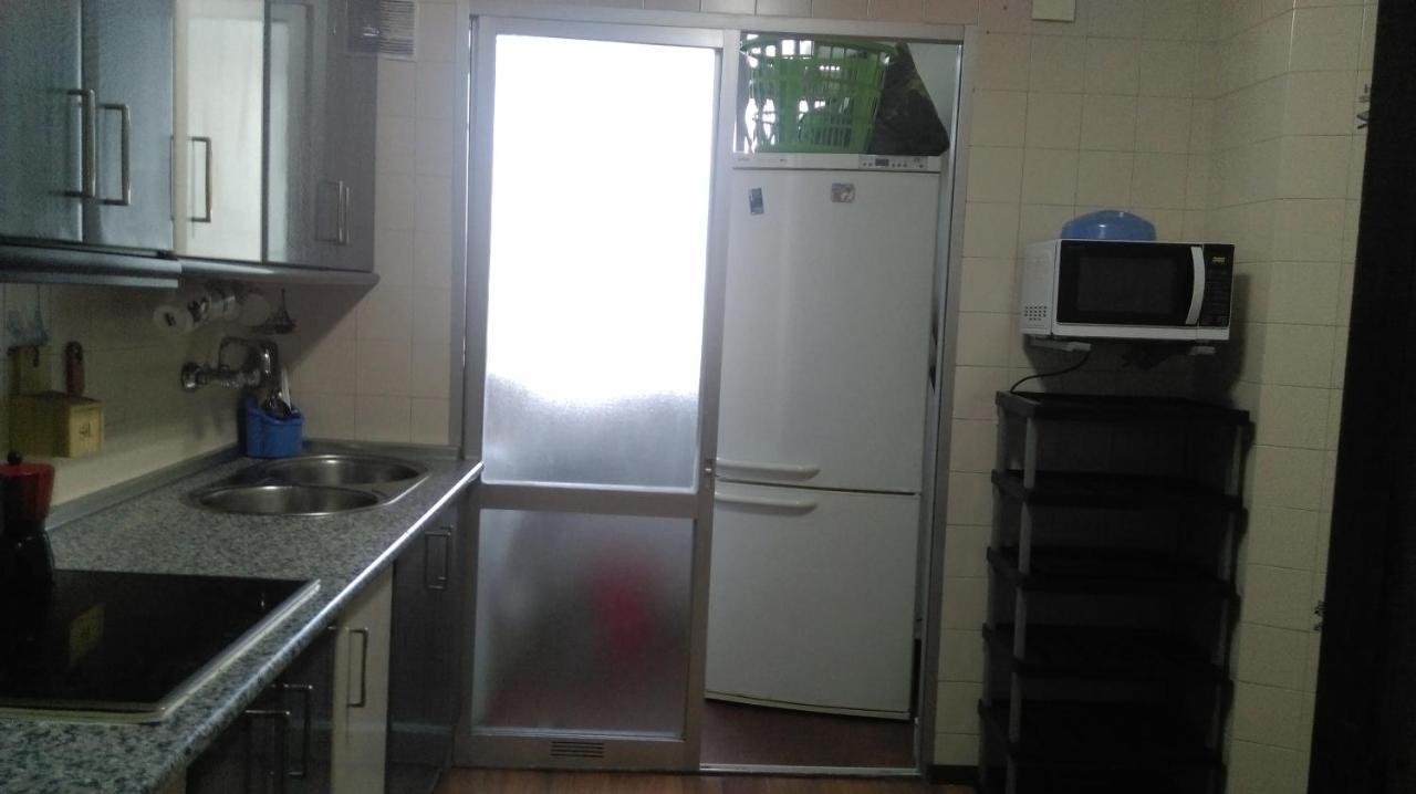 Piso Muy Amplio En Malaga . Apartment Bagian luar foto
